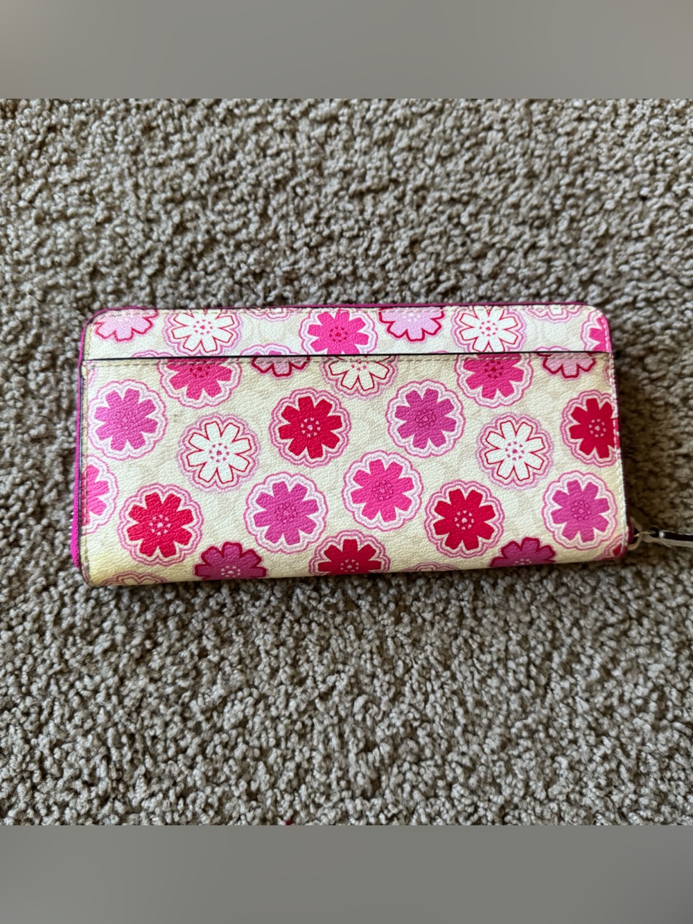 Coach Floral Pink Zip-Around Wallet with Heart Logo - Picture 2 of 3